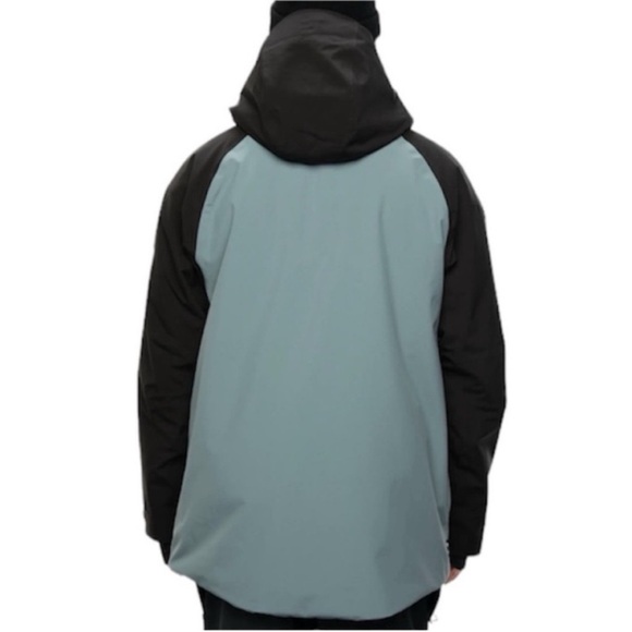 686 Men's Hydrastash Reserve Insulated Jacket NEW - Picture 2 of 9